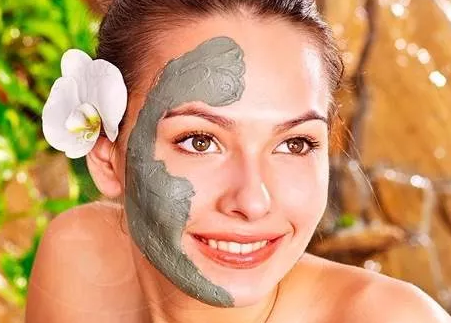 11) Arcilla verde Bentonita