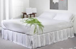 12) Cubre sommier a tablas