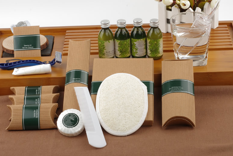 22) Amenities en cajitas ecológicas